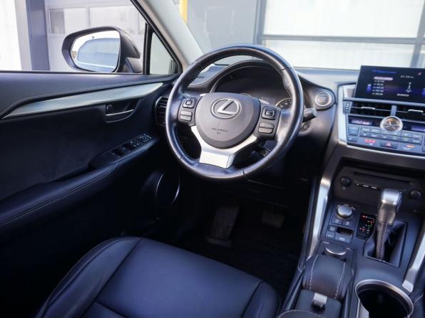 Lexus NX I с пробегом 2016 года, цена 2 800 000 рублей, 73572 км, внедорожник, Автокод Объявления