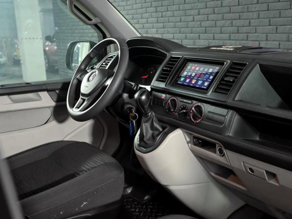 Volkswagen Caravelle T6 с пробегом 2020 года, цена 3 000 000 рублей, 138814 км, минивэн, Автокод Объявления