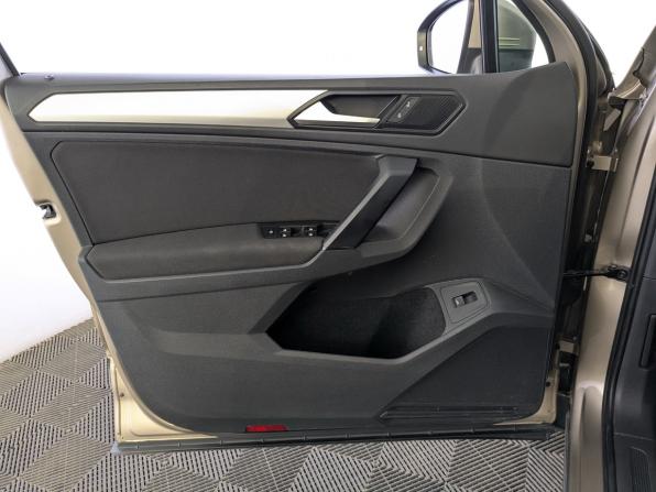 Volkswagen Tiguan II с пробегом 2020 года, цена 2 690 000 рублей, 69724 км, внедорожник, Автокод Объявления
