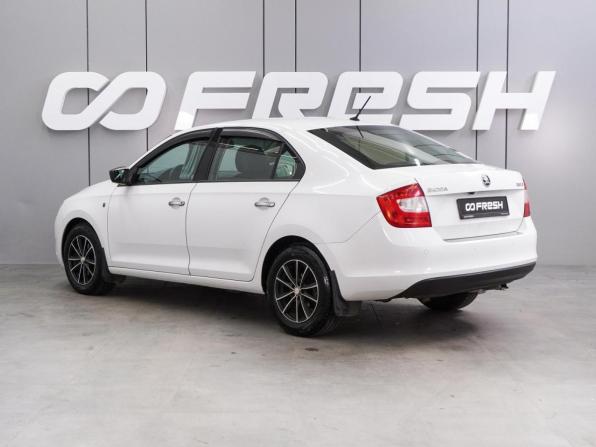 Skoda Rapid I с пробегом 2016 года, цена 954 000 рублей, 217994 км, лифтбек, Автокод Объявления