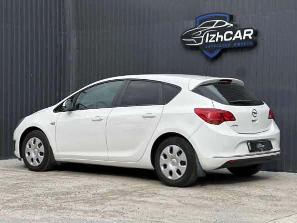 Opel Astra J Рестайлинг с пробегом 2013 года, цена 749 000 рублей, 189300 км, хэтчбек, Автокод Объявления