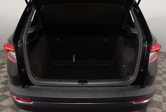Skoda Karoq I с пробегом 2021 года, цена 2 115 000 рублей, 92484 км, внедорожник, Автокод Объявления