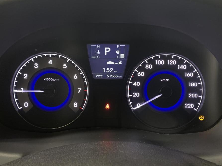 Hyundai Solaris I Рестайлинг Москва  - изображение 14