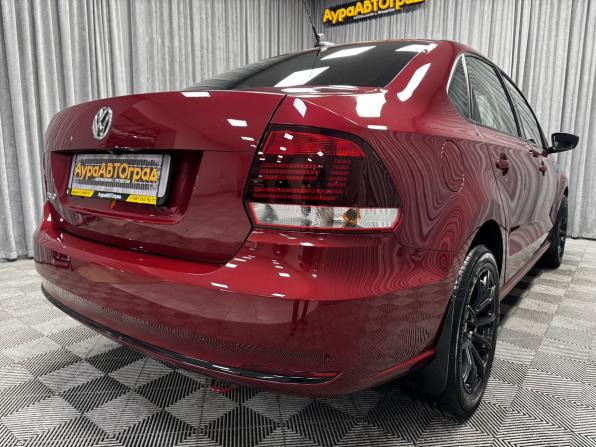 Volkswagen Polo V Рестайлинг с пробегом 2019 года, цена 1 220 000 рублей, 126327 км, седан, Автокод Объявления