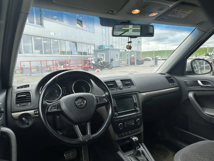 Skoda Yeti I Рестайлинг Санкт-Петербург  - изображение 3