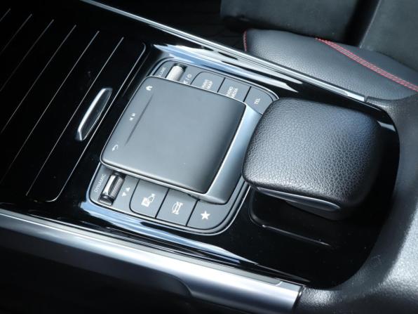 Mercedes-Benz GLB I (X247) с пробегом 2020 года, цена 3 790 000 рублей, 77600 км, внедорожник, Автокод Объявления