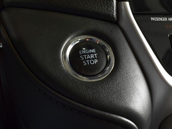 Toyota Land Cruiser 200 Series Рестайлинг 2 с пробегом 2018 года, цена 5 985 995 рублей, 229226 км, внедорожник, Автокод Объявления