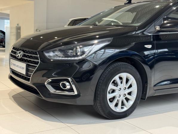 Hyundai Solaris II с пробегом 2018 года, цена 1 299 000 рублей, 149959 км, седан, Автокод Объявления