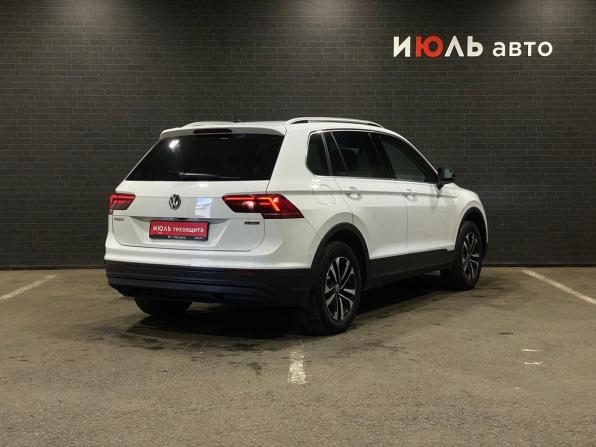 Volkswagen Tiguan II с пробегом 2019 года, цена 2 579 000 рублей, 81319 км, внедорожник, Автокод Объявления