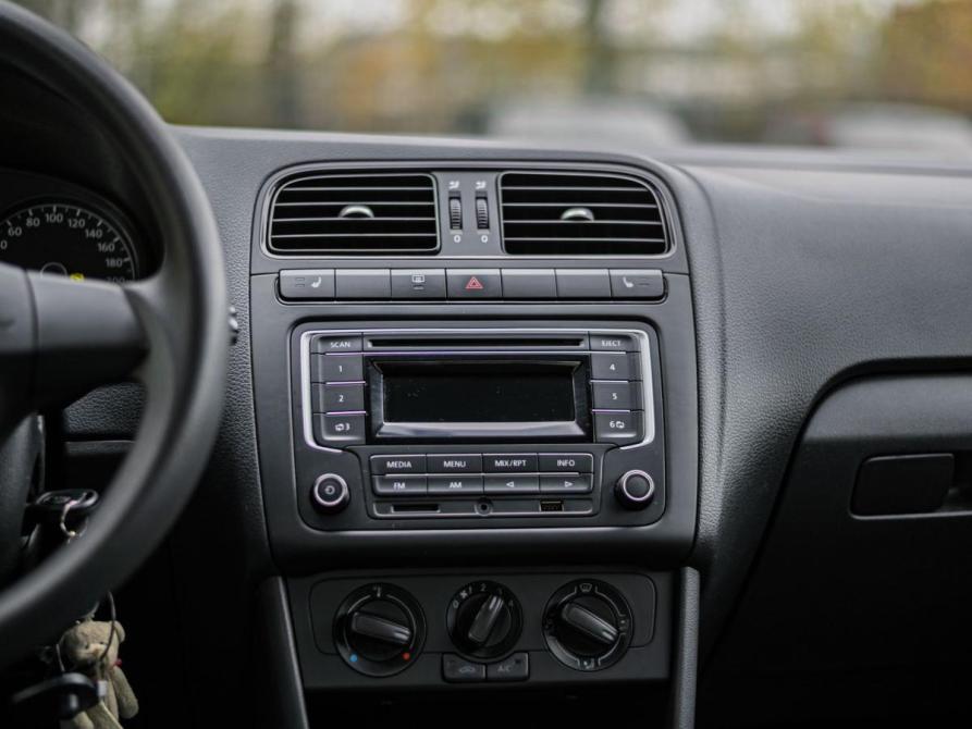 Volkswagen Polo V Санкт-Петербург  - изображение 7
