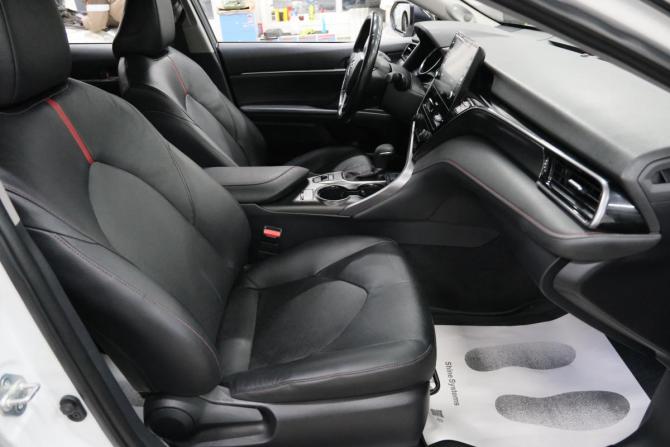 Toyota Camry VIII (XV70) Рестайлинг с пробегом 2021 года, цена 3 489 000 рублей, 62900 км, седан, Автокод Объявления