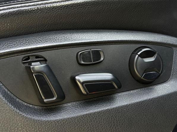 Volkswagen Touareg II с пробегом 2012 года, цена 1 919 000 рублей, 195420 км, внедорожник, Автокод Объявления
