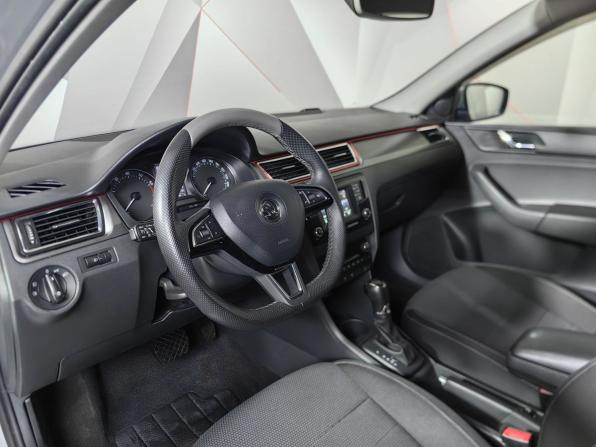 Skoda Rapid I с пробегом 2016 года, цена 1 129 000 рублей, 148150 км, лифтбек, Автокод Объявления