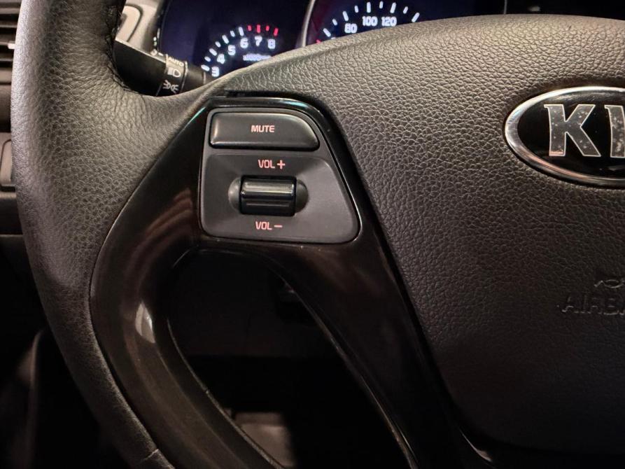Kia Rio III Рестайлинг Санкт-Петербург  - изображение 17
