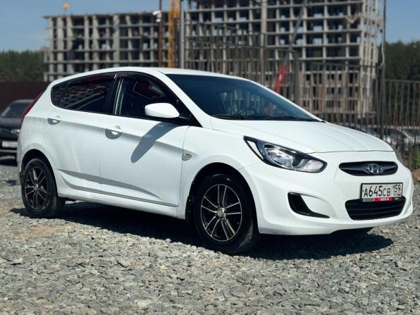 Hyundai Solaris I с пробегом 2011 года, цена 819 000 рублей, 87235 км, хэтчбек, Автокод Объявления