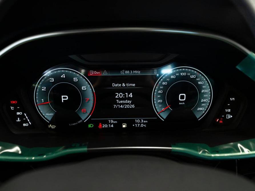 Audi Q3 II (F3) Москва  - изображение 12