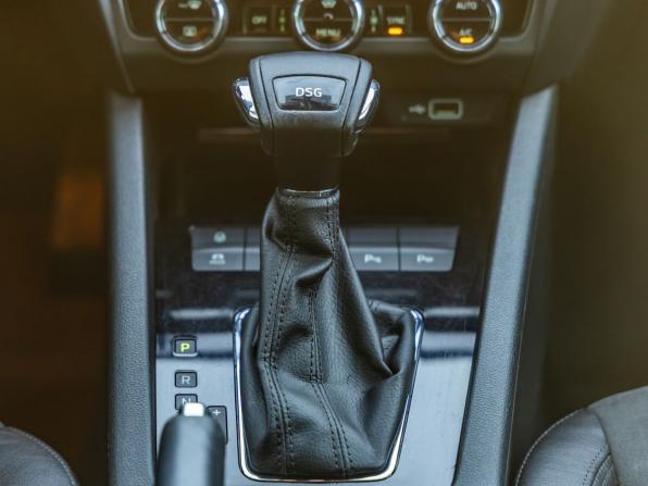 Skoda Octavia III (A7) Рестайлинг с пробегом 2019 года, цена 2 048 000 рублей, 95446 км, лифтбек, Автокод Объявления