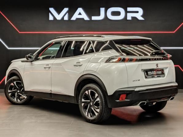 Peugeot 2008 II с пробегом 2022 года, цена 1 815 000 рублей, 102663 км, внедорожник, Автокод Объявления