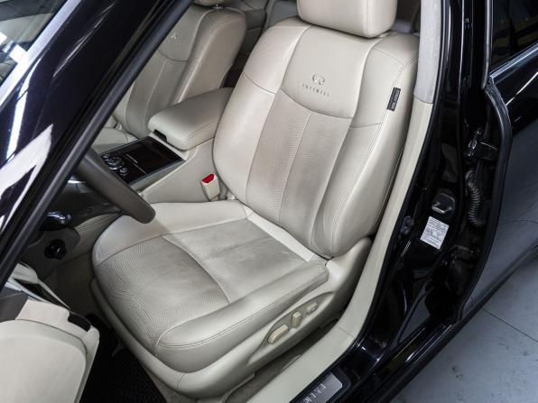 Infiniti Q70 I с пробегом 2014 года, цена 2 099 000 рублей, 176342 км, седан, Автокод Объявления