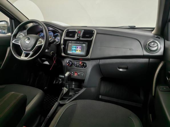 Renault Logan II Рестайлинг с пробегом 2022 года, цена 1 209 000 рублей, 63710 км, седан, Автокод Объявления