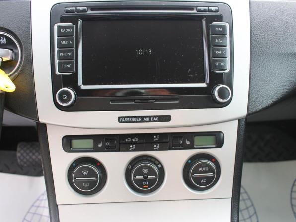 Volkswagen Passat B6 с пробегом 2008 года, цена 601 600 рублей, 208025 км, универсал, Автокод Объявления
