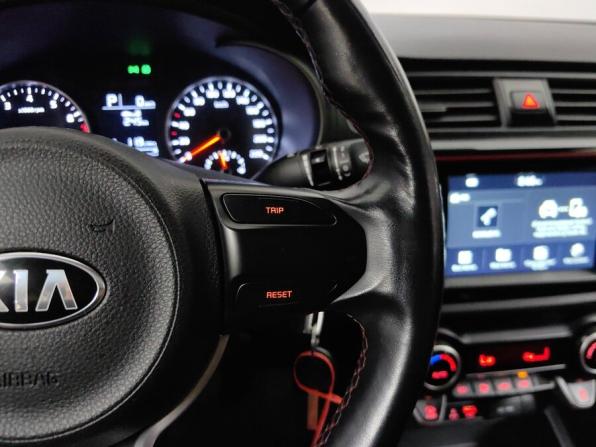 Kia Rio IV с пробегом 2020 года, цена 1 648 000 рублей, 91000 км, седан, Автокод Объявления