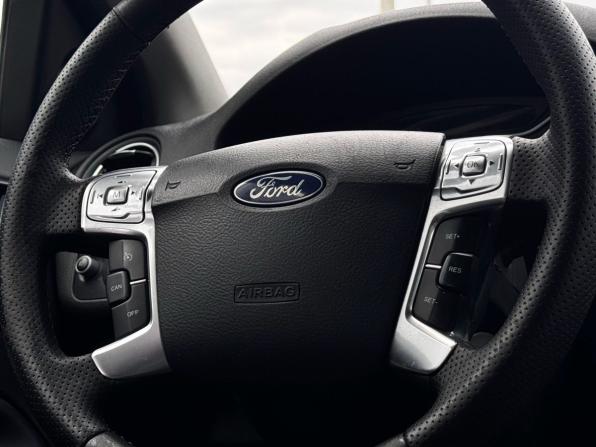Ford Mondeo IV Рестайлинг с пробегом 2013 года, цена 579 000 рублей, 296182 км, седан, Автокод Объявления