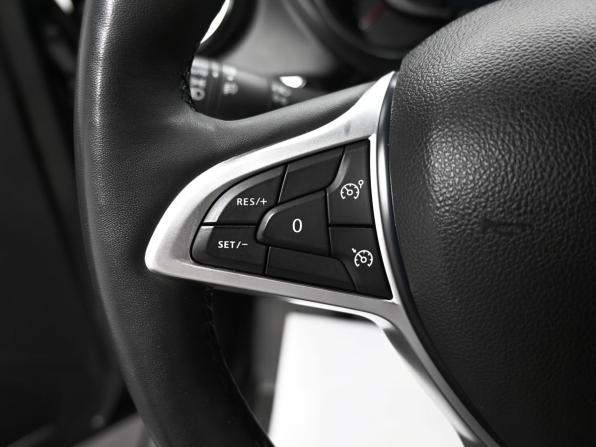 Renault Kaptur I Рестайлинг с пробегом 2021 года, цена 1 795 000 рублей, 59236 км, внедорожник, Автокод Объявления