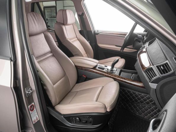 BMW X5 II (E70) Рестайлинг с пробегом 2010 года, цена 1 569 000 рублей, 246856 км, внедорожник, Автокод Объявления