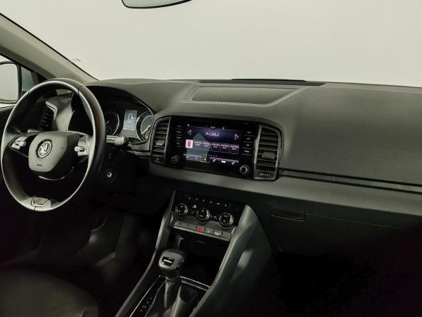 Skoda Karoq I с пробегом 2021 года, цена 2 199 000 рублей, 43334 км, внедорожник, Автокод Объявления