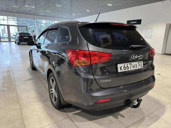 Kia Ceed II Рестайлинг с пробегом 2016 года, цена 1 249 000 рублей, 157000 км, универсал, Автокод Объявления