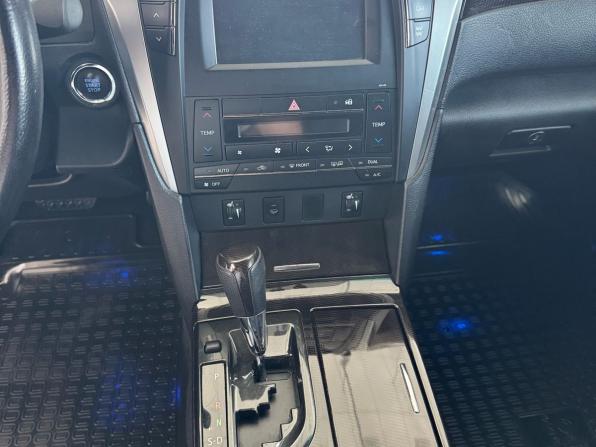 Toyota Camry VII (XV50) Рестайлинг с пробегом 2015 года, цена 2 299 000 рублей, 69699 км, седан, Автокод Объявления