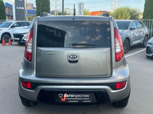 Kia Soul I Рестайлинг с пробегом 2012 года, цена 930 000 рублей, 180464 км, хэтчбек, Автокод Объявления