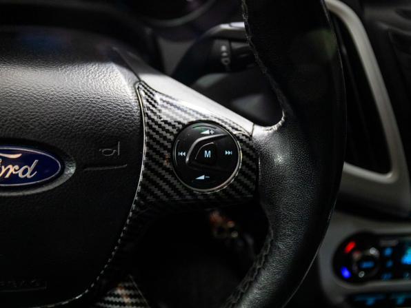 Ford Focus III с пробегом 2012 года, цена 915 000 рублей, 114951 км, хэтчбек, Автокод Объявления