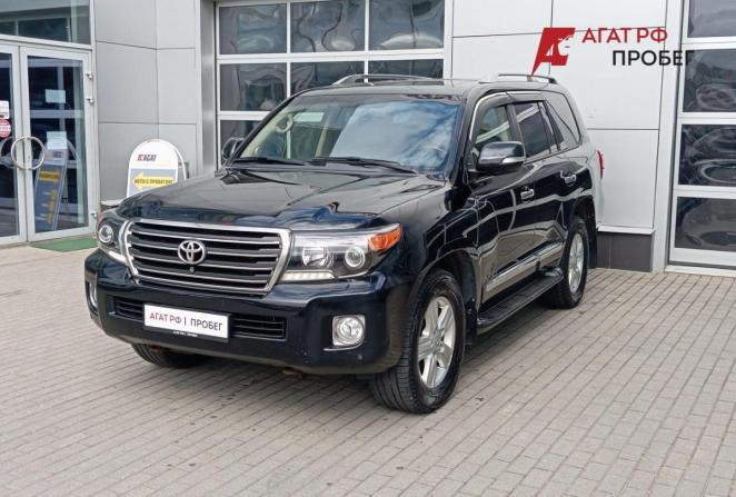 Toyota Land Cruiser 200 Series Рестайлинг 1 с пробегом 2015 года, цена 3 505 000 рублей, 370572 км, внедорожник, Автокод Объявления
