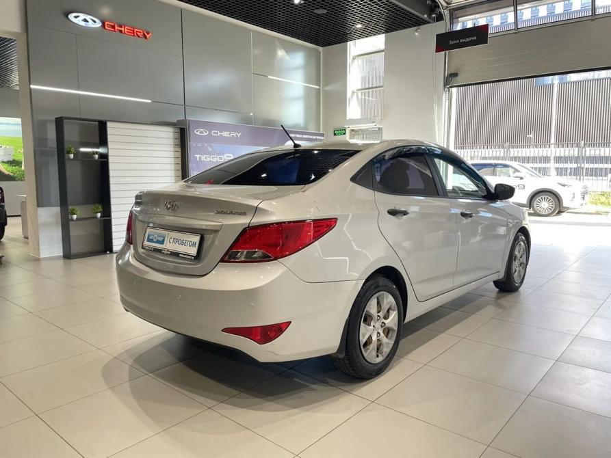 Hyundai Solaris I Рестайлинг Москва  - изображение 4