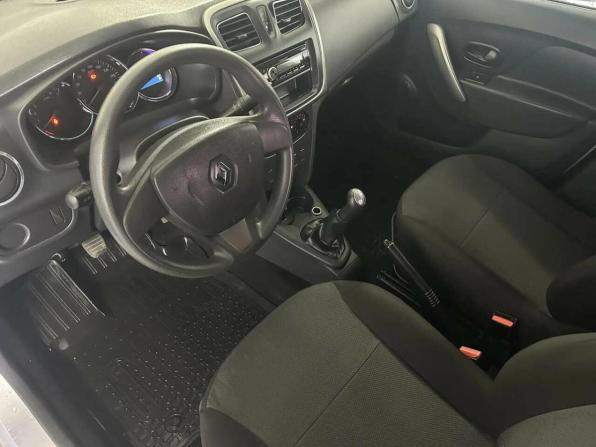 Renault Logan II с пробегом 2015 года, цена 567 500 рублей, 188621 км, седан, Автокод Объявления