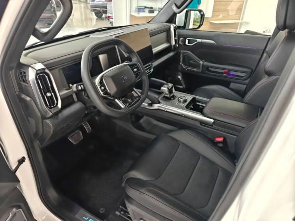 Новый JETOUR T2 2026 года, цена 4 649 000 рублей, внедорожник, Автокод Объявления