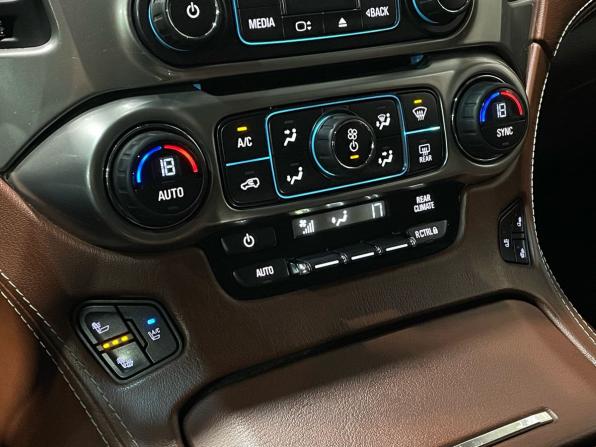 Chevrolet Tahoe IV с пробегом 2015 года, цена 3 490 000 рублей, 216465 км, внедорожник, Автокод Объявления