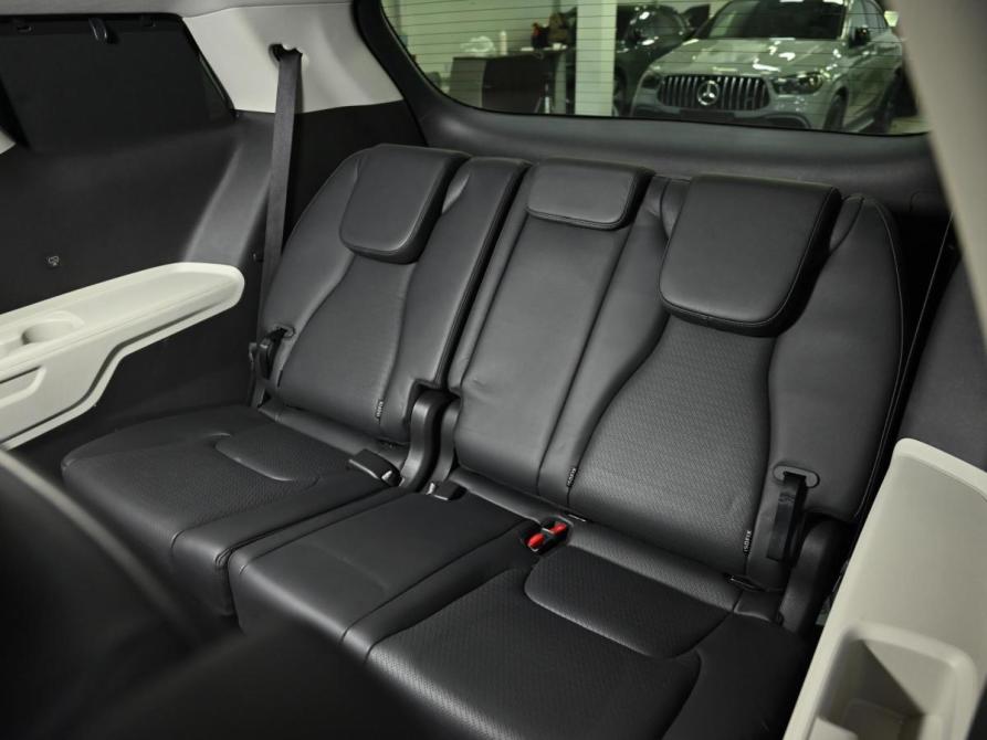 Kia Carnival IV Москва  - изображение 25