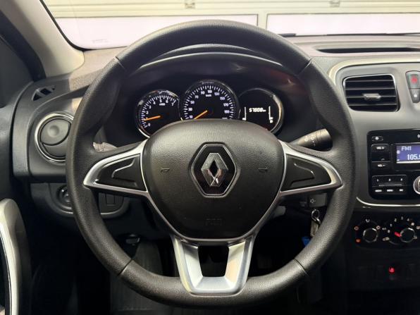 Renault Logan II Рестайлинг с пробегом 2022 года, цена 1 200 000 рублей, 57627 км, седан, Автокод Объявления