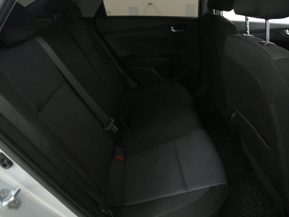 Hyundai Solaris II Рестайлинг с пробегом 2021 года, цена 1 424 000 рублей, 114500 км, седан, Автокод Объявления
