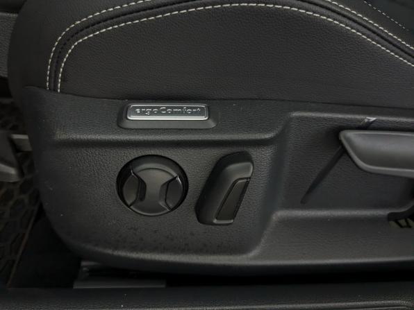 Volkswagen Passat B8 Рестайлинг с пробегом 2020 года, цена 2 500 000 рублей, 33972 км, седан, Автокод Объявления