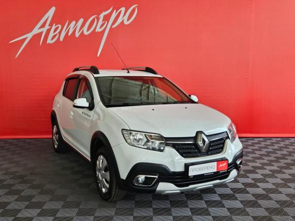 Renault Sandero II Рестайлинг с пробегом 2021 года, цена 1 345 000 рублей, 89654 км, хэтчбек, Автокод Объявления