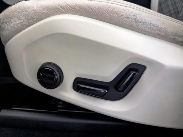 Volvo XC60 II с пробегом 2020 года, цена 3 700 000 рублей, 100001 км, внедорожник, Автокод Объявления