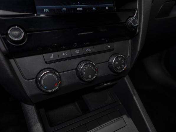 Skoda Octavia III (A7) Рестайлинг с пробегом 2018 года, цена 1 745 000 рублей, 89304 км, лифтбек, Автокод Объявления