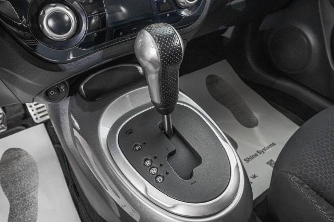 Nissan Juke I с пробегом 2012 года, цена 1 239 000 рублей, 162000 км, внедорожник, Автокод Объявления