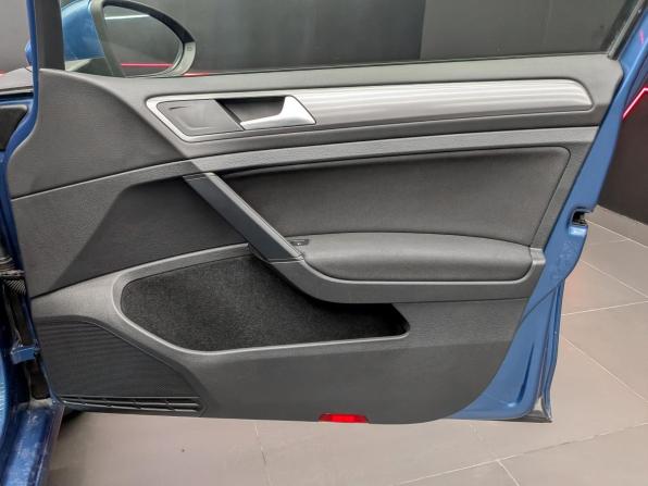 Volkswagen Golf VII с пробегом 2014 года, цена 1 270 000 рублей, 56160 км, хэтчбек, Автокод Объявления