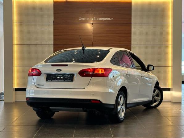 Ford Focus III Рестайлинг с пробегом 2017 года, цена 1 099 900 рублей, 194125 км, седан, Автокод Объявления