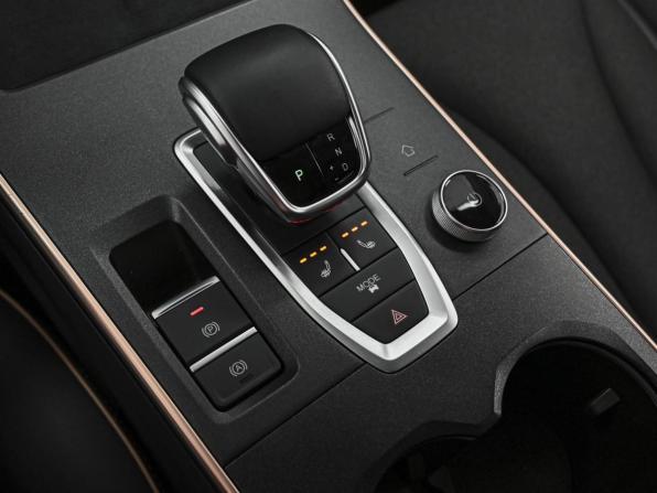 Omoda C5 I Рестайлинг с пробегом 2024 года, цена 1 837 886 рублей, 32036 км, внедорожник, Автокод Объявления